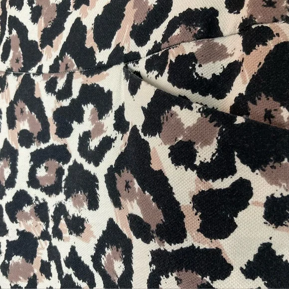 LOFT lot of 2 Leopard Print & Geometric Skirts - Linen and Cotton blends *Coupon - Picture 5 of 15